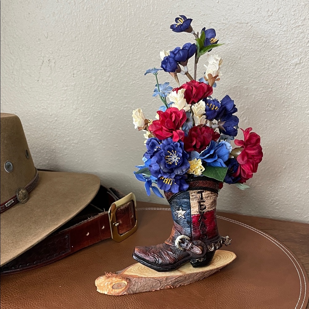 Tiny Texas Boot Silk Arrangement
